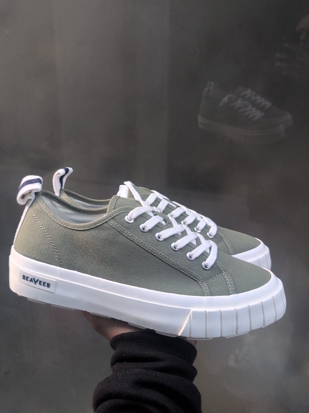 Women's SeaVees SeaChange LTT lace-up sneakers sage green/white Size 10